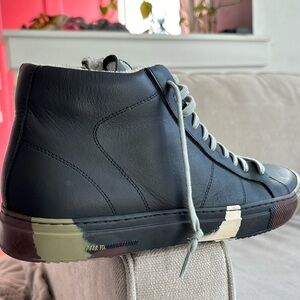 P448 You Can Surf Later Shoes